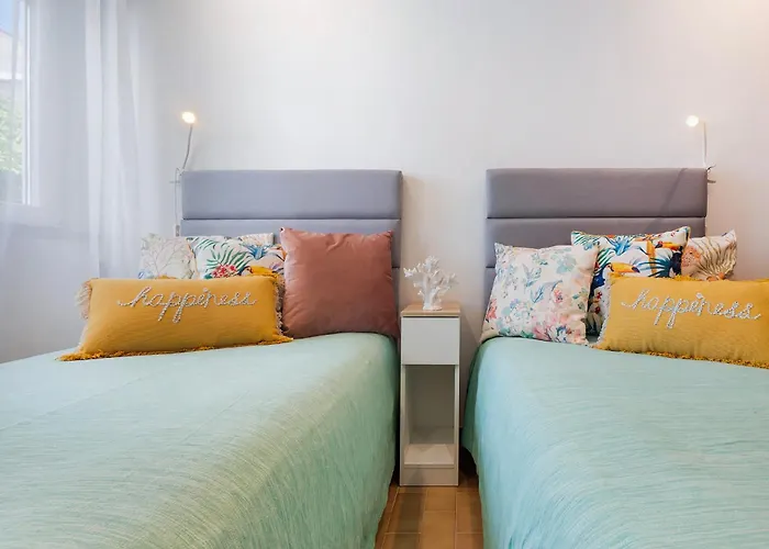 Сasa de vacaciones With Sea View, Ac And Walking To The By Algarve Dream Holidays Albufeira