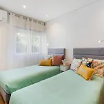 With Sea View, Ac And Walking To The By Algarve Dream Holidays * Albufeira