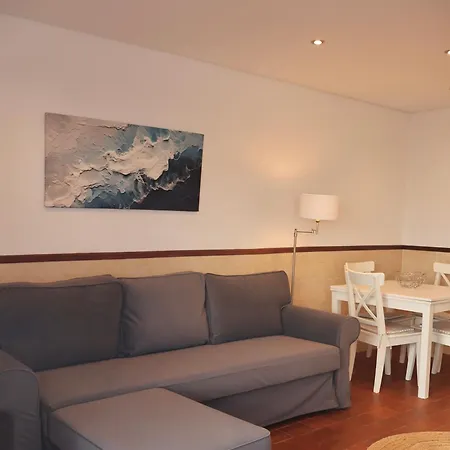 Holiday home Moradia Do Sal - Near The