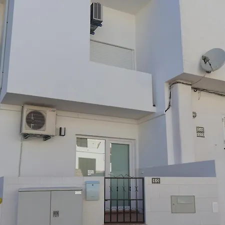 Holiday home Moradia Do Sal - Near The