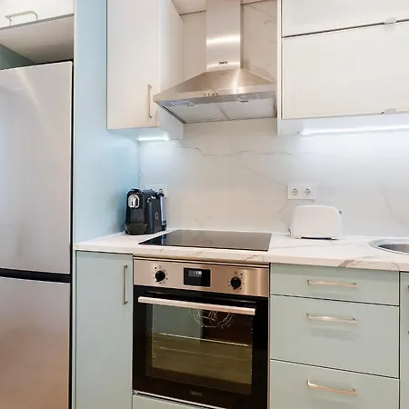 With Sea View, Ac And Walking To The By Algarve Dream Holidays Hébergement de vacances Albufeira